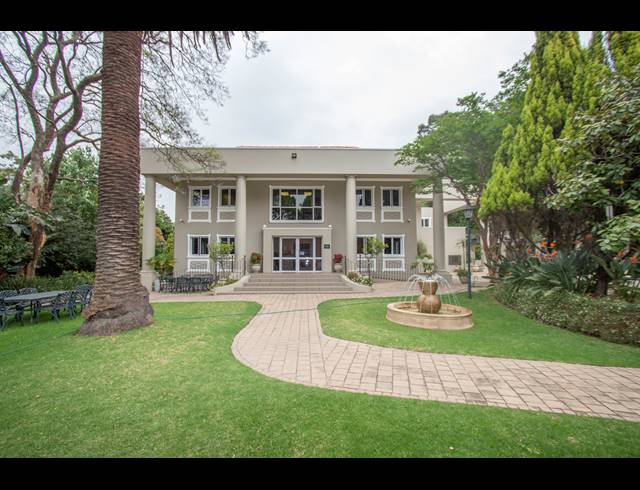 1,200M² OFFICE TO LET IN MELROSE ESTATE